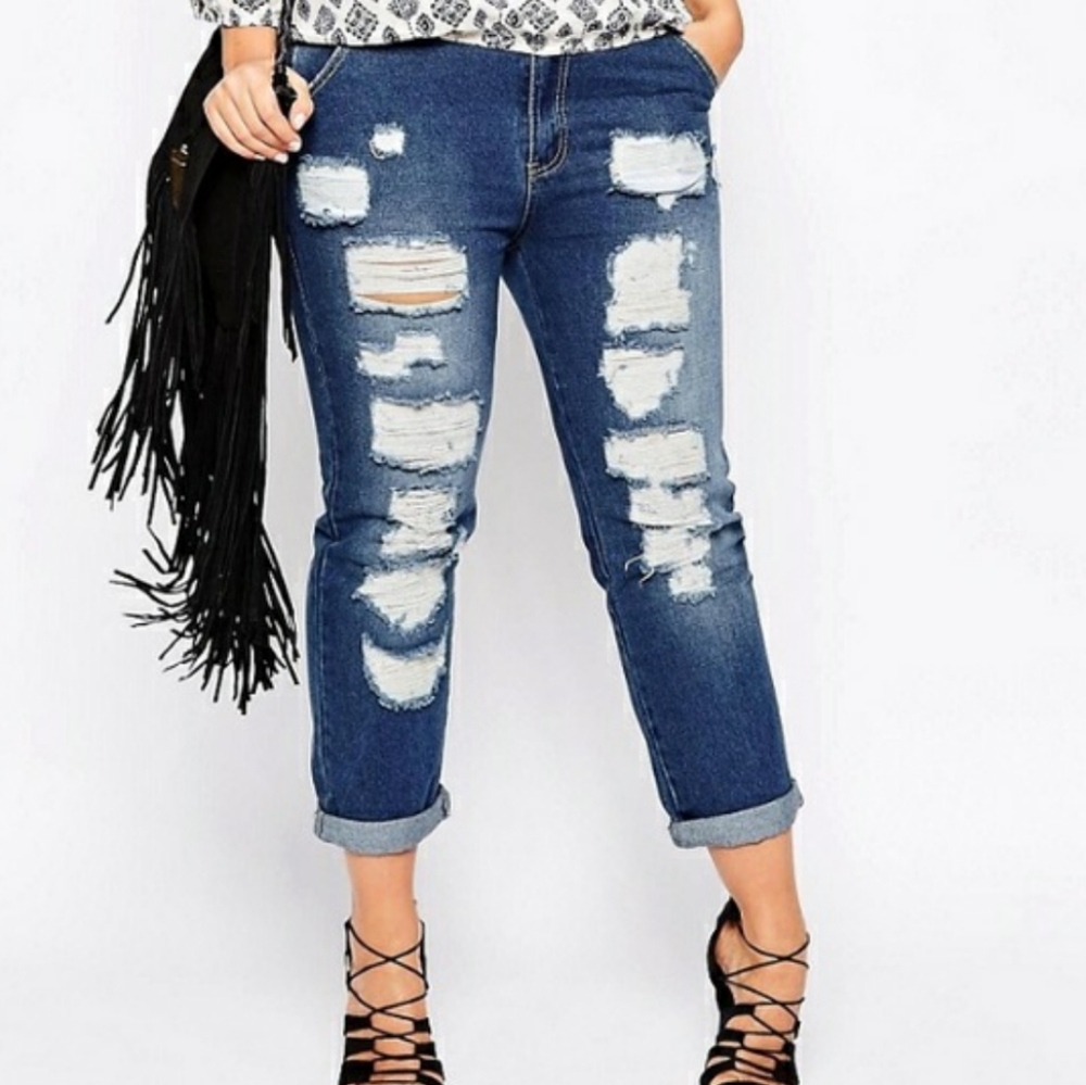 NWT Distressed Alice & You Boyfriend Jeans